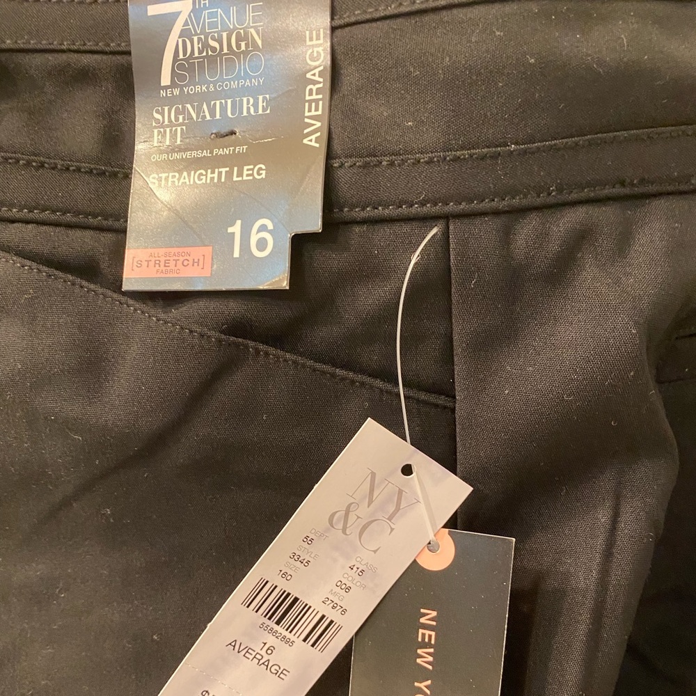 New York and Company straight leg Pants. Brand New with tags. Size 16